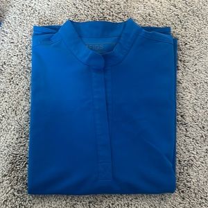 FIGS Rafaela scrubs top size S